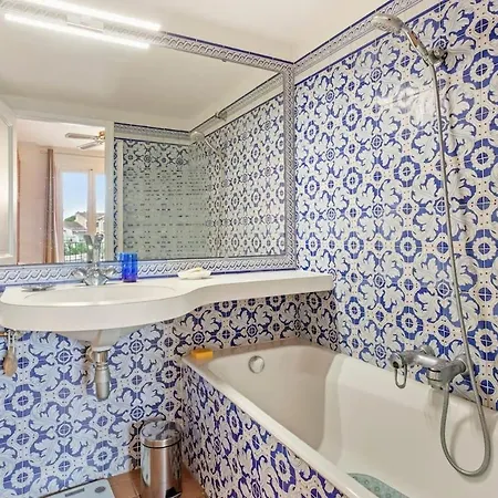 Les Apartman *